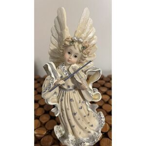 2003 ANGEL, Heavenly Healpers,‎ Playing Violin, 6" Tall